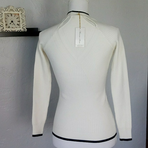 Minnie Rose cut out sweater - Picture 2 of 6